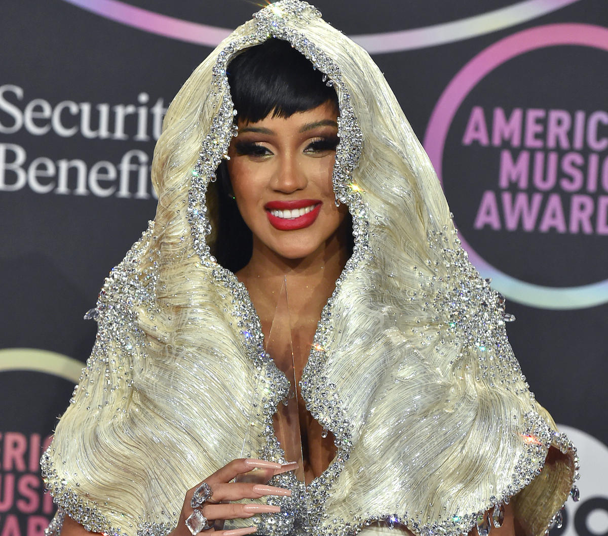 Cardi B in the pressroom at the 2021 American Music Awards held at the Microsoft Theatre on November 21, 2021 in Los Angeles, CA. © OConnor / AFF-USA.com