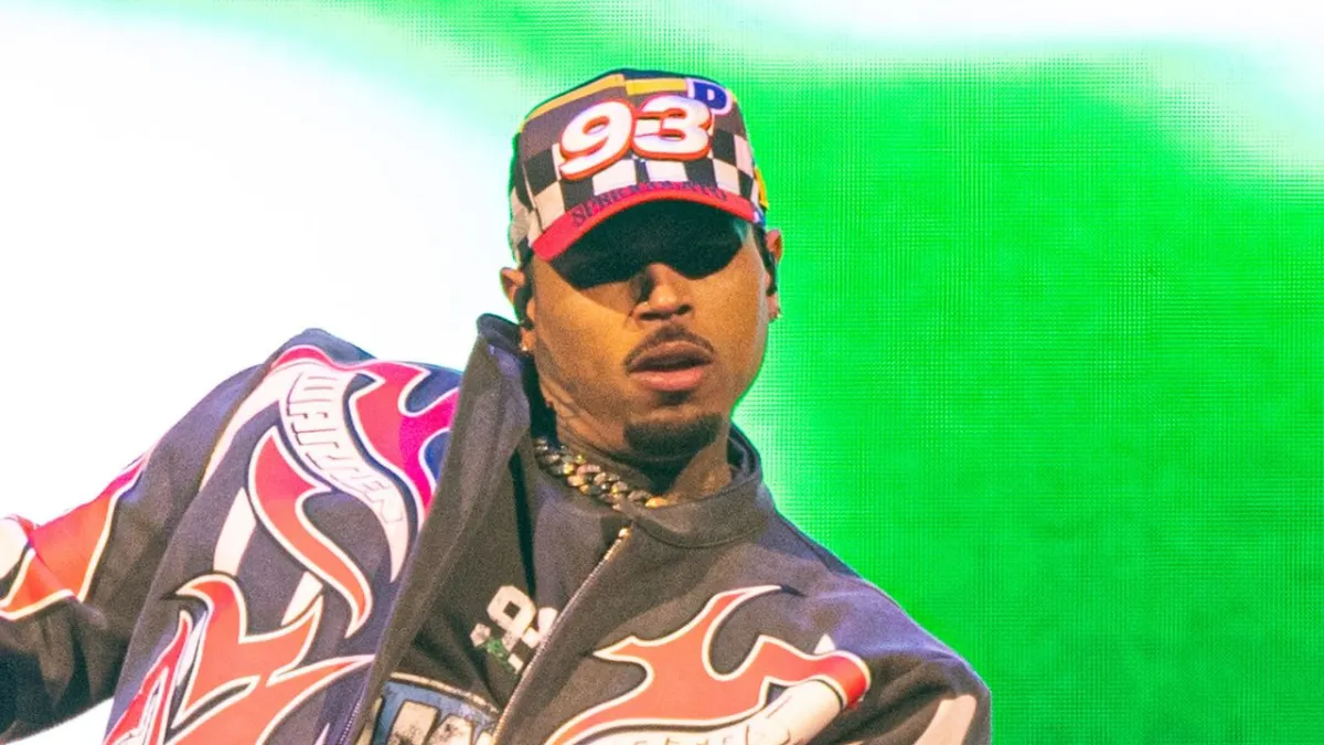 Chris Brown Arrested in UK